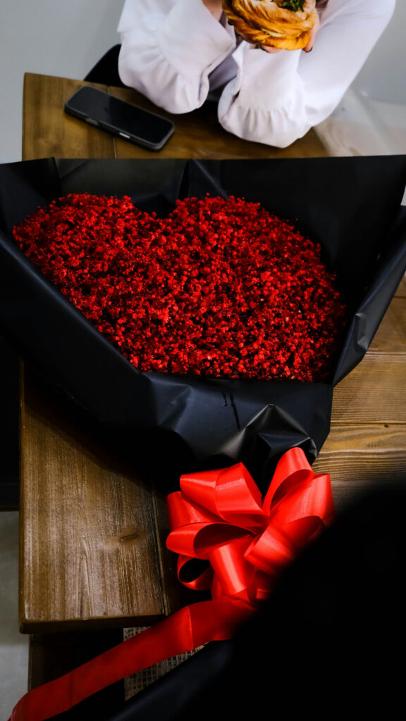 Red Heart Flowers Manifestation Aesthetic for Love and Romance Wallpaper