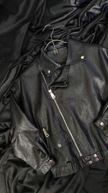 Black Leather Jacket Aesthetic Streetwear Style Mobile Wallpaper
