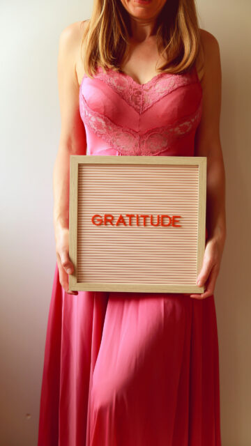 Gratitude Manifestation Aesthetic: Law of Attraction Vision Board Wallpaper