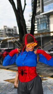 Creative Spider-Man Cosplay Character Portrait Mobile Wallpaper