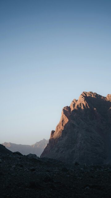 Stunning Golden Hour Mountain Peaks Minimalist Mobile Wallpaper