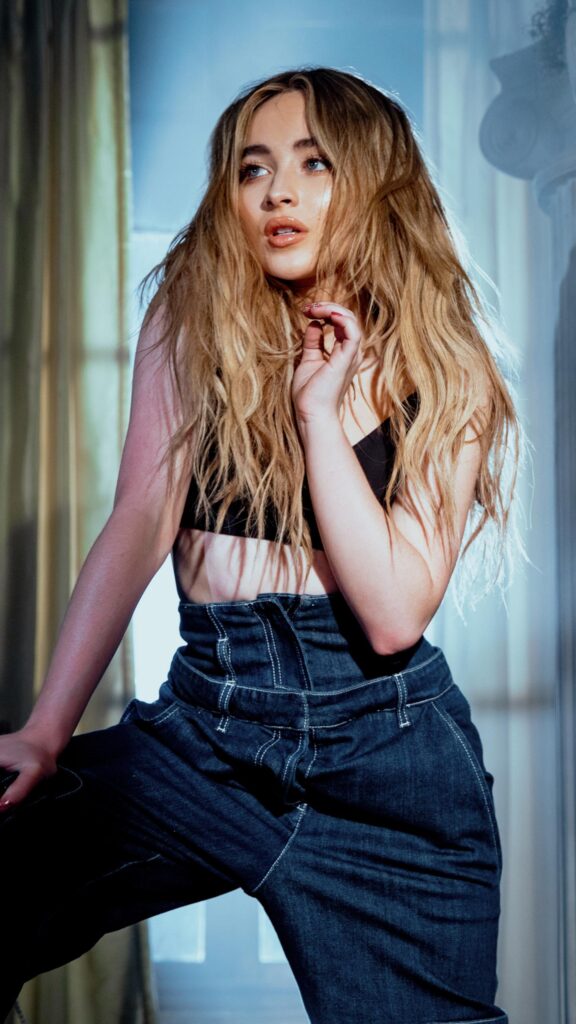 Sabrina Carpenter Stunning Portrait High Resolution Mobile Wallpaper