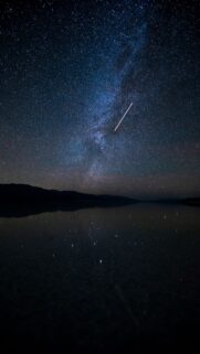 Stunning Aquarius Night Sky Cosmic Constellation Aesthetic Wallpaper