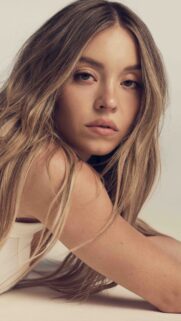 Sydney Sweeney High Quality Mobile Wallpaper | Stunning Portrait for Phone Background