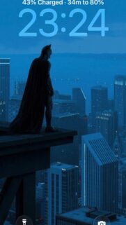 The Dark Knight 4K Mobile Wallpaper – High Quality Batman Background