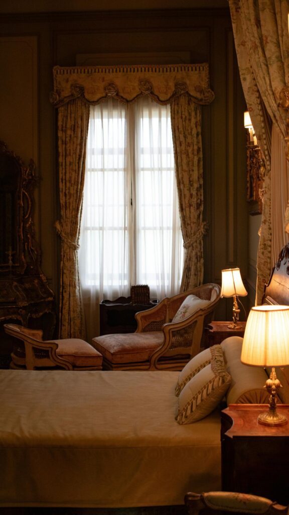 Luxurious Vintage Bedroom Interior Aesthetic Phone Wallpaper