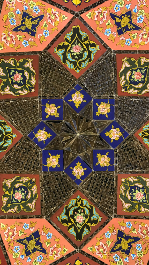Intricate Geometric Islamic Art Mandala Spiritual Energy Wallpaper