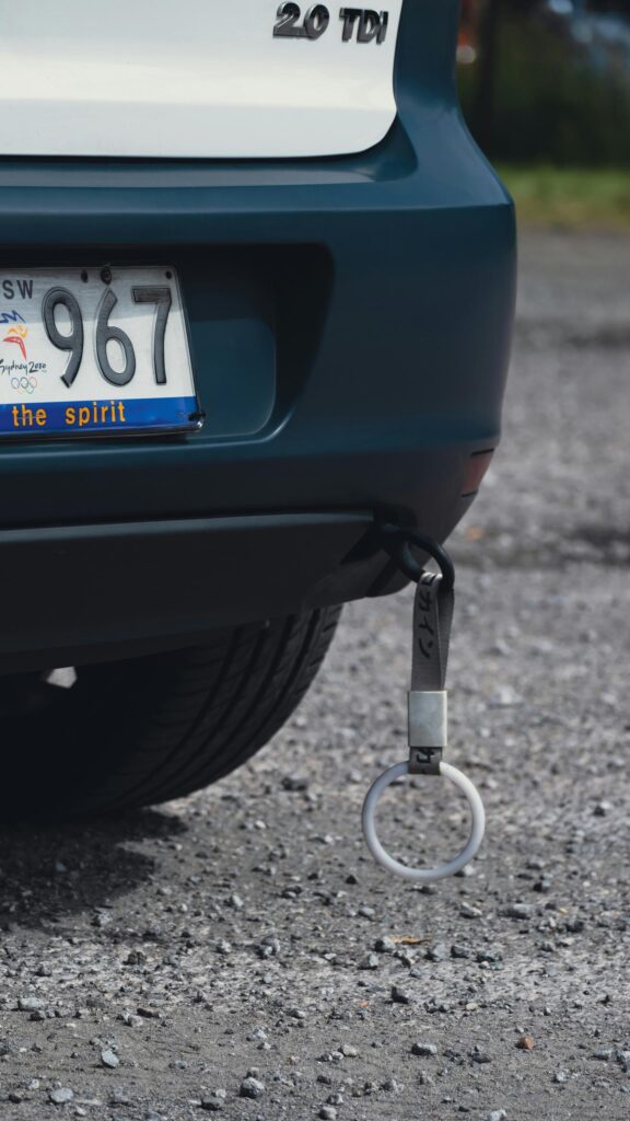 Minimalist Automotive Aesthetic Car Rear Bumper Tsurikawa Wallpaper
