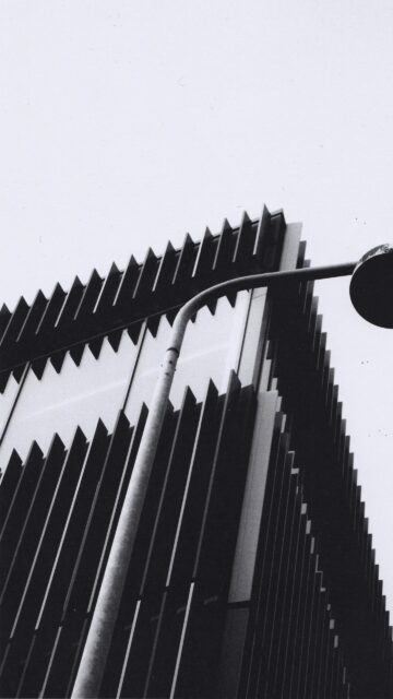 Minimalist Architectural Low Angle Skyscraper Monochrome Wallpaper
