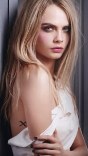 Stunning Portrait of Cara Delevingne High Resolution Mobile Wallpaper