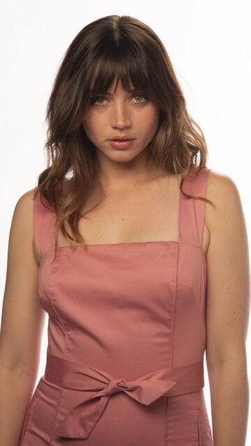 Ana de Armas Portrait in Pink Dress Mobile Wallpaper HD