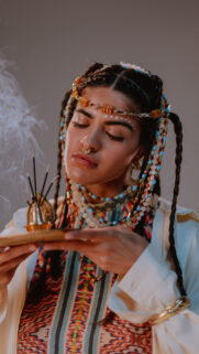 Divine Feminine Energy and Manifestation Ritual Spiritual Wallpaper