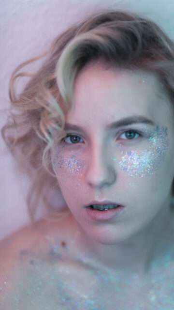 Ethereal Pisces Aesthetic Zodiac Wallpaper for Intuitive Souls and Dreamers Wallpaper