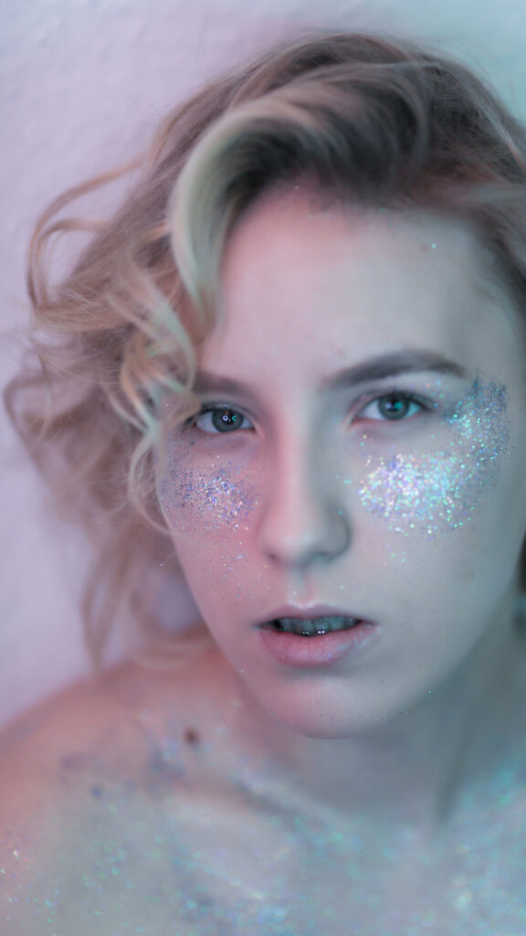 Ethereal Pisces Aesthetic Zodiac Wallpaper for Intuitive Souls and Dreamers Wallpaper