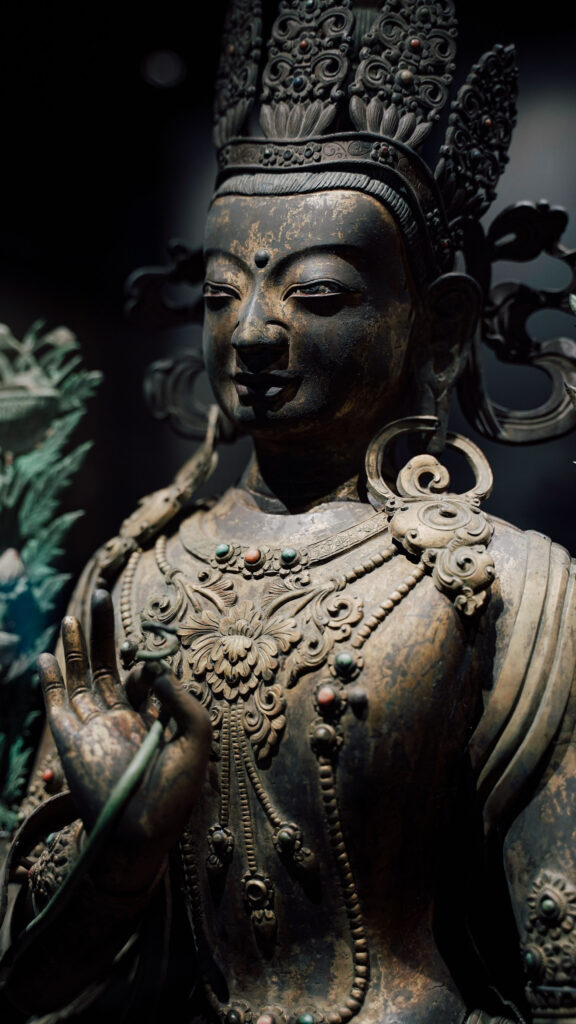 Divine Bodhisattva Spiritual Energy Mandala Bronze Statue Wallpaper