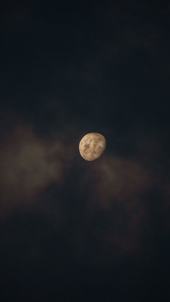 Mystical Waning Gibbous Moon Phase Spiritual Energy 4K Wallpaper