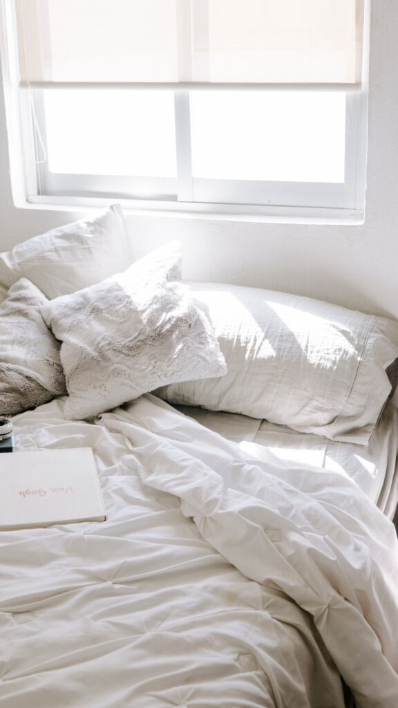 Minimalist Morning Self Love Manifestation Aesthetic Wallpaper