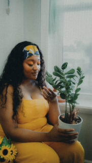 Virgo Earth Sign Energy and Botanical Connection Aesthetic Wallpaper