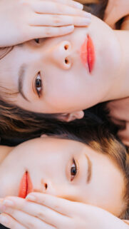 Gemini Duality Aesthetic Astrology and Zodiac Personality Wallpaper