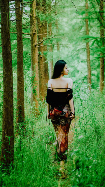 Virgo Aesthetic Earth Goddess: Connect With Your Zodiac Grounding Energy Wallpaper