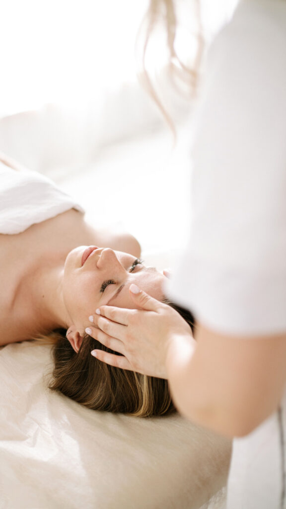 Healing Chakra Energy Massage Spiritual Wellness Aesthetic Wallpaper