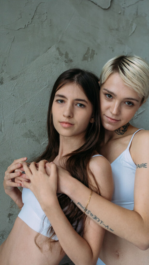 Gemini Duality Aesthetic: Embracing the Twins and Air Sign Energy Wallpaper