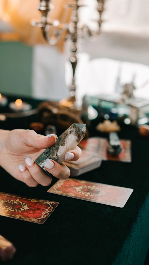 Capricorn Earth Energy Crystal and Tarot Reading Aesthetic Wallpaper