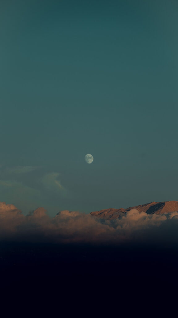 Waning Gibbous Moon Spiritual Guidance and Lunar Energy Phone Wallpaper
