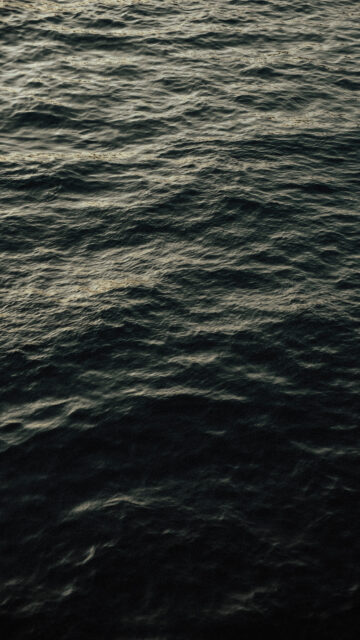 Dark Ocean Surface Texture High Quality Mobile Wallpaper