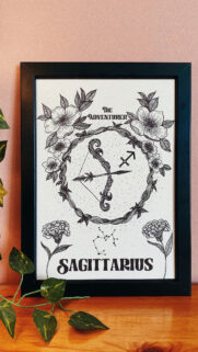 Sagittarius Aesthetic Zodiac Art: The Adventurer Archer Wallpaper