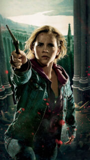 Hermione Granger Battle Portrait 4K Mobile Wallpaper