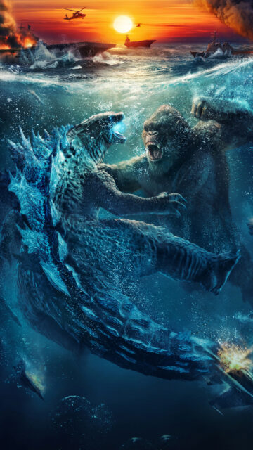 Godzilla vs Kong Underwater Battle Cinematic 4K Mobile Wallpaper