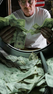 Walter White Money Laundry Scene Mobile Wallpaper