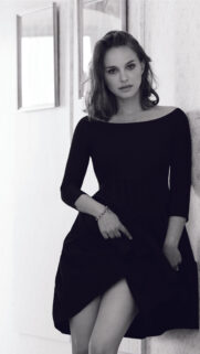 Natalie Portman Elegant Black Dress Portrait Mobile Wallpaper