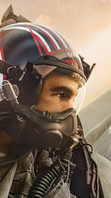 Tom Cruise Fighter Pilot Portrait Mobile Wallpaper
