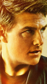 Close-up portrait of Tom Cruise in Top Gun Maverick Mobile Wallpaper