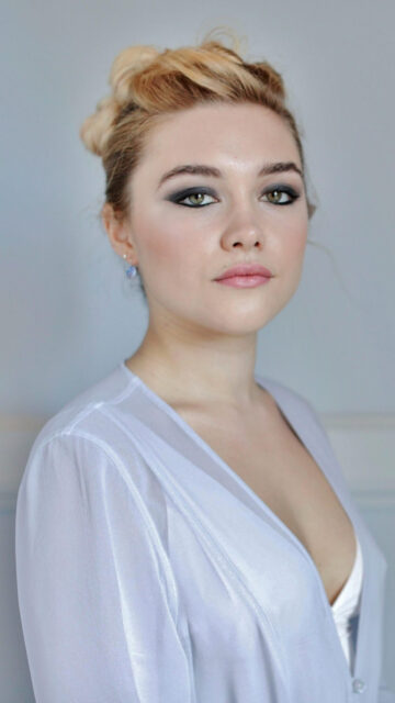 Florence Pugh Portrait Mobile Wallpaper