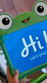 Cute Frog Interactive Toy Tablet Screen Mobile Wallpaper