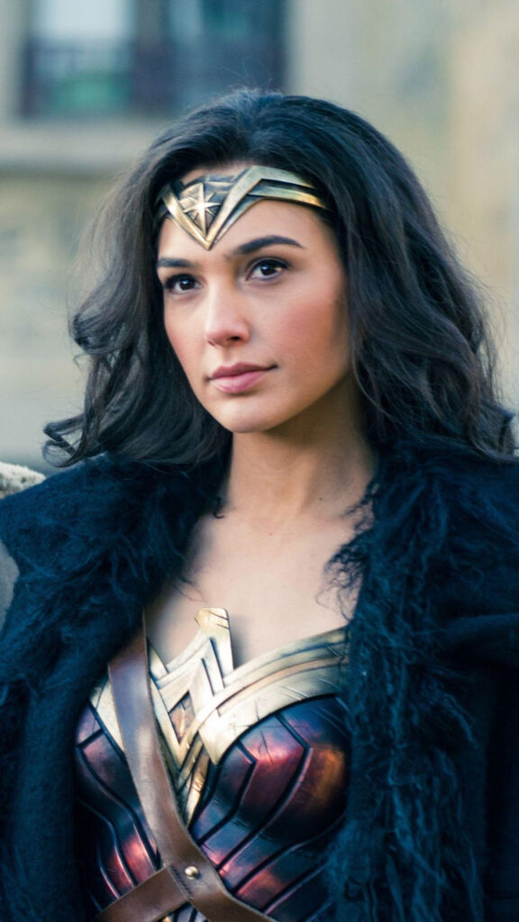 Wonder Woman Gal Gadot Close Up Portrait Mobile Wallpaper