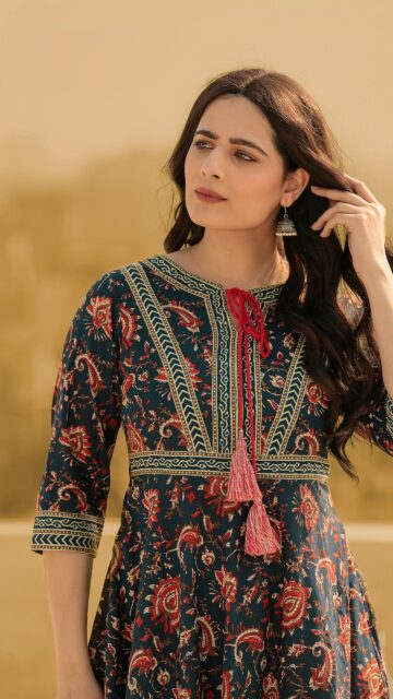 Elegant Indian Ethnic Fashion Portrait Mobile Wallpaper
