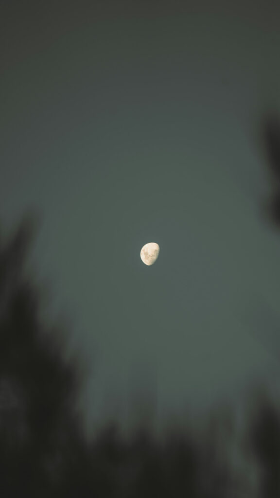 Waning Gibbous Moon Phase Spiritual Energy Manifestation Wallpaper