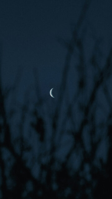 Waning Crescent Moon Spiritual Energy Aesthetic Mobile Wallpaper