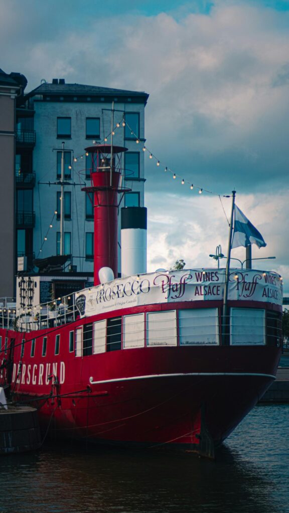 Red Boat Wine Bar at Sunset Mobile HD Wallpaper