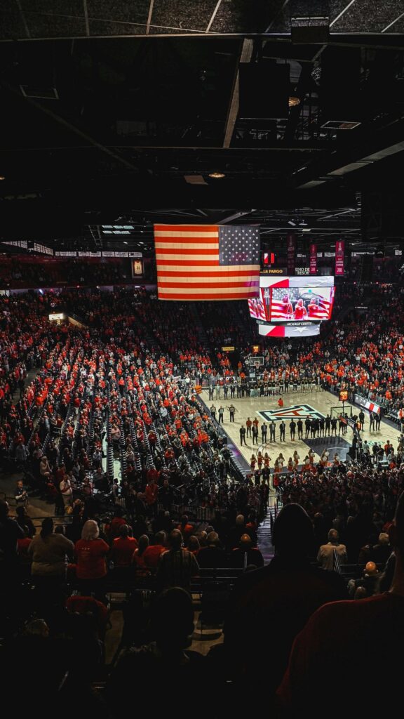 Arizona Wildcats Basketball Arena Crowd American Flag 4K Phone Wallpaper