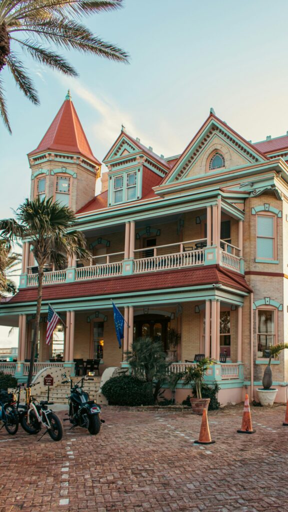 Stunning Victorian Mansion Seaside Architecture Mobile Wallpaper