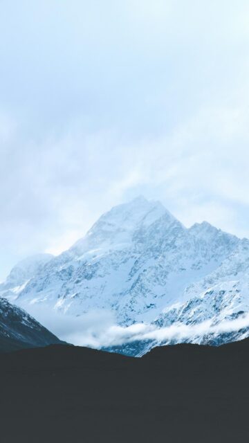Majestic Snowy Mount Cook Peak New Zealand Mobile Wallpaper