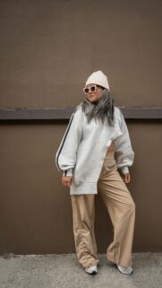 Cool Streetwear Fashion Girl in Beanie and Hoodie Mobile Wallpaper
