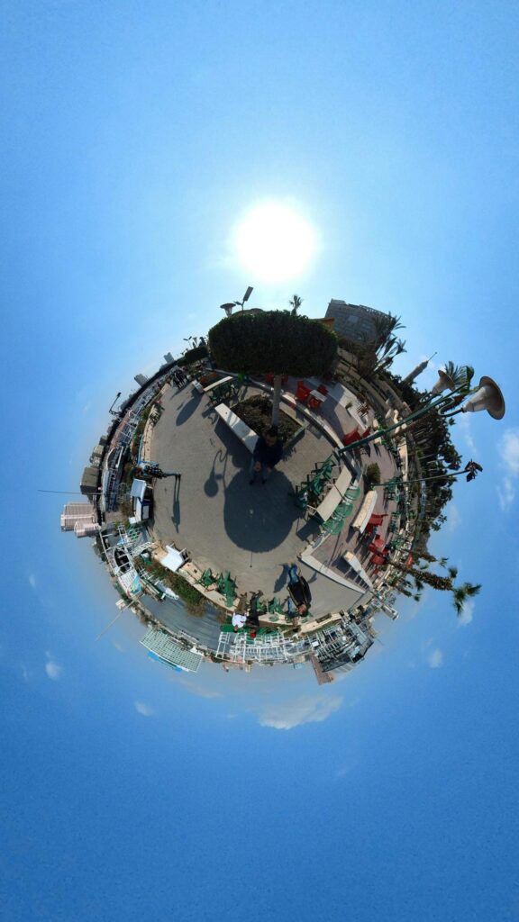 360 Degree Tiny Planet City Park View Mobile Wallpaper
