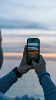 Sunset Photography Mobile View Capturing Golden Hour Horizon Wallpaper