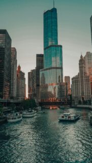Stunning Chicago River Architecture and Skyscraper City Wallpaper